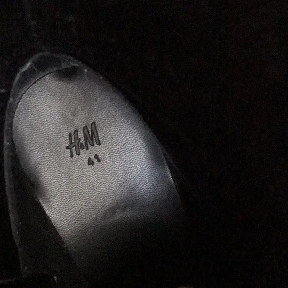 H&M Sz 41 combat boots white vegan leather black chunky sole black lace side zip - Picture 6 of 8